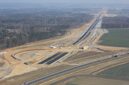 Construction of the road S-8 between Wroclaw-Psie Pole-Sycow